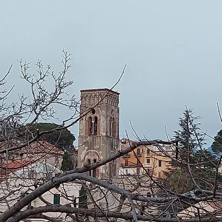 Symphony House * Ravello