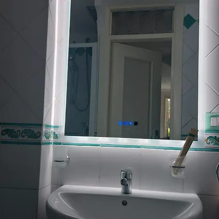 Symphony House بيت للعطل *