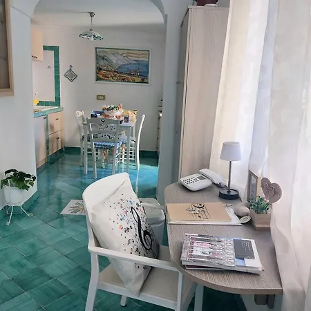 Symphony House * Ravello